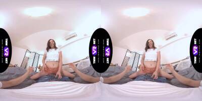 Sex before going to beach - txxx.com