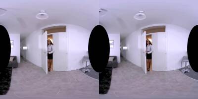 Esperanza Del Horno in New Colleague - POV - RealityLovers - txxx.com