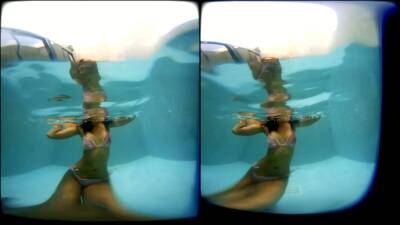 Compilation - 2 Bikini Girls Underwater - VRpussyVision - txxx.com