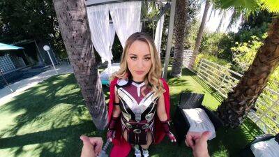 VR Conk Anna Claire Clouds as Jane Foster in Thor XXX Parody - drtuber.com