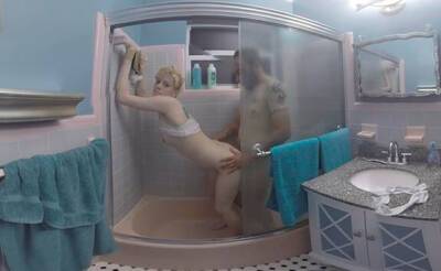 Blonde Fucks in the Shower - VirtualPorn360 - txxx.com